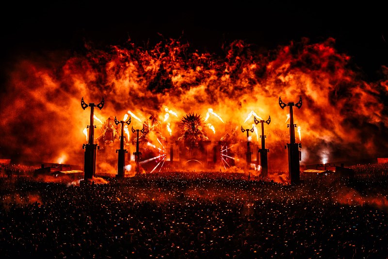 Award winning photo of Martin Hols of the Defqon mainstage in full effect.