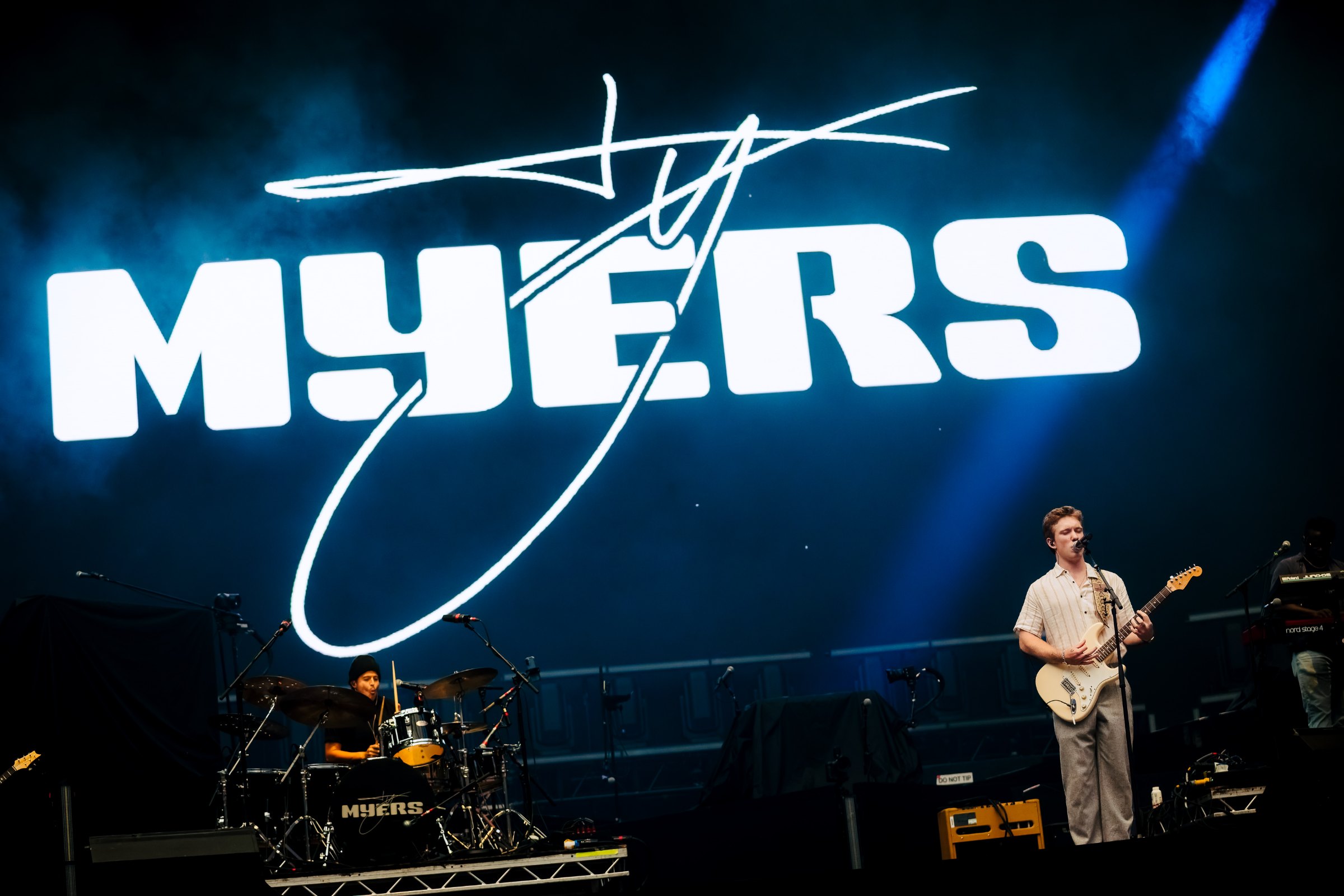 Luke Combs - A'dam Arena event photography