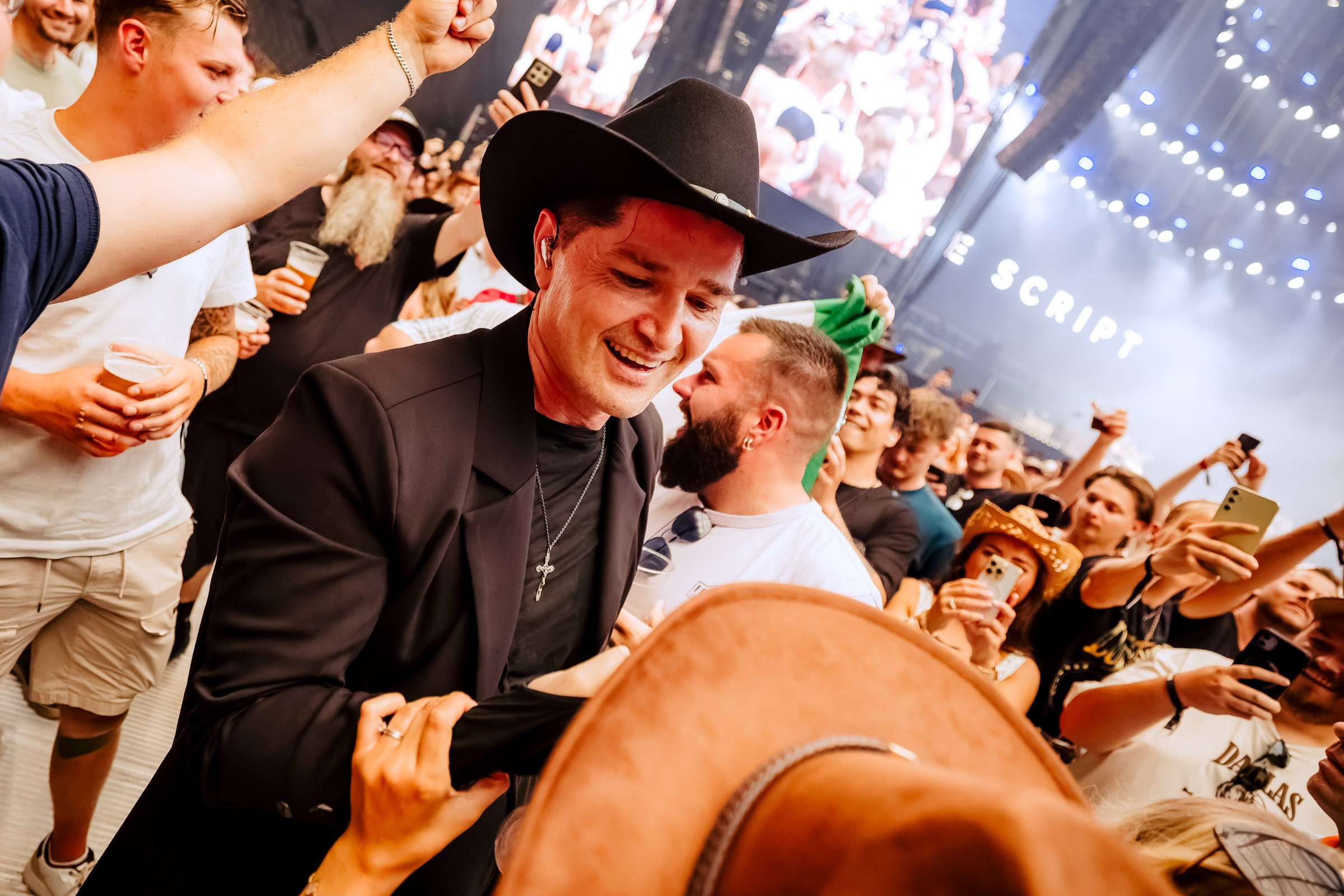 Luke Combs - A'dam Arena event photography
