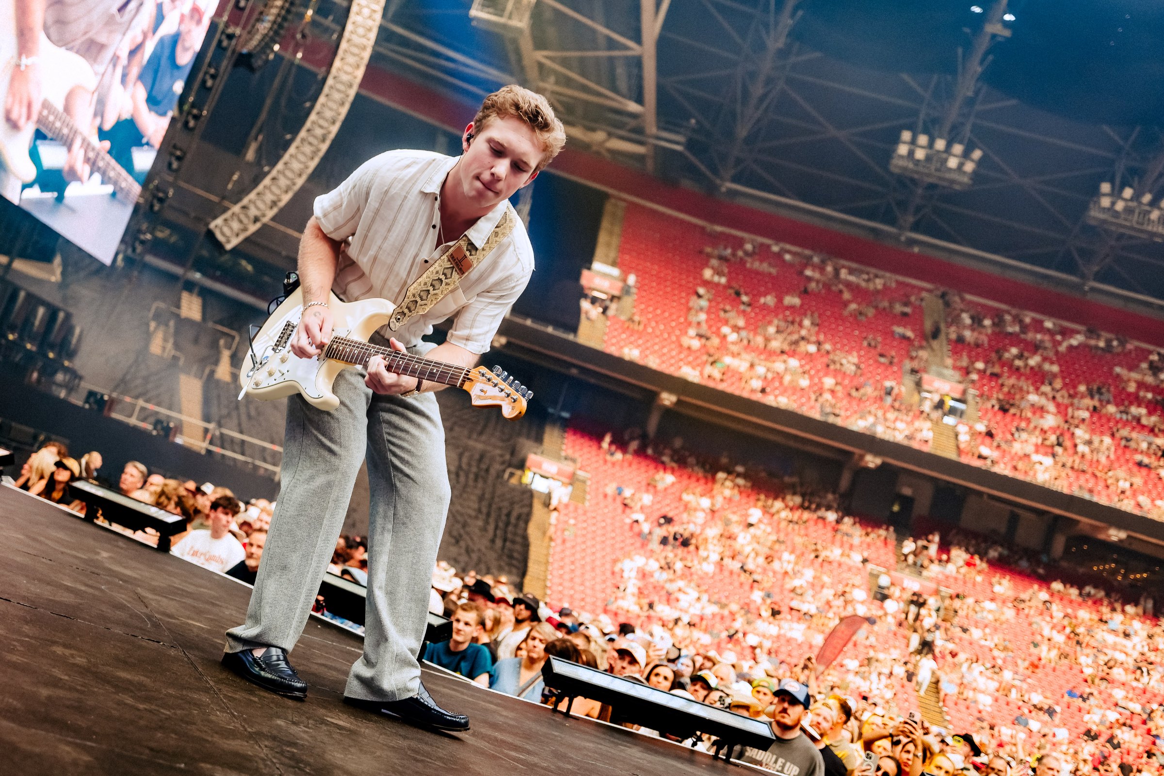Luke Combs - A'dam Arena event photography