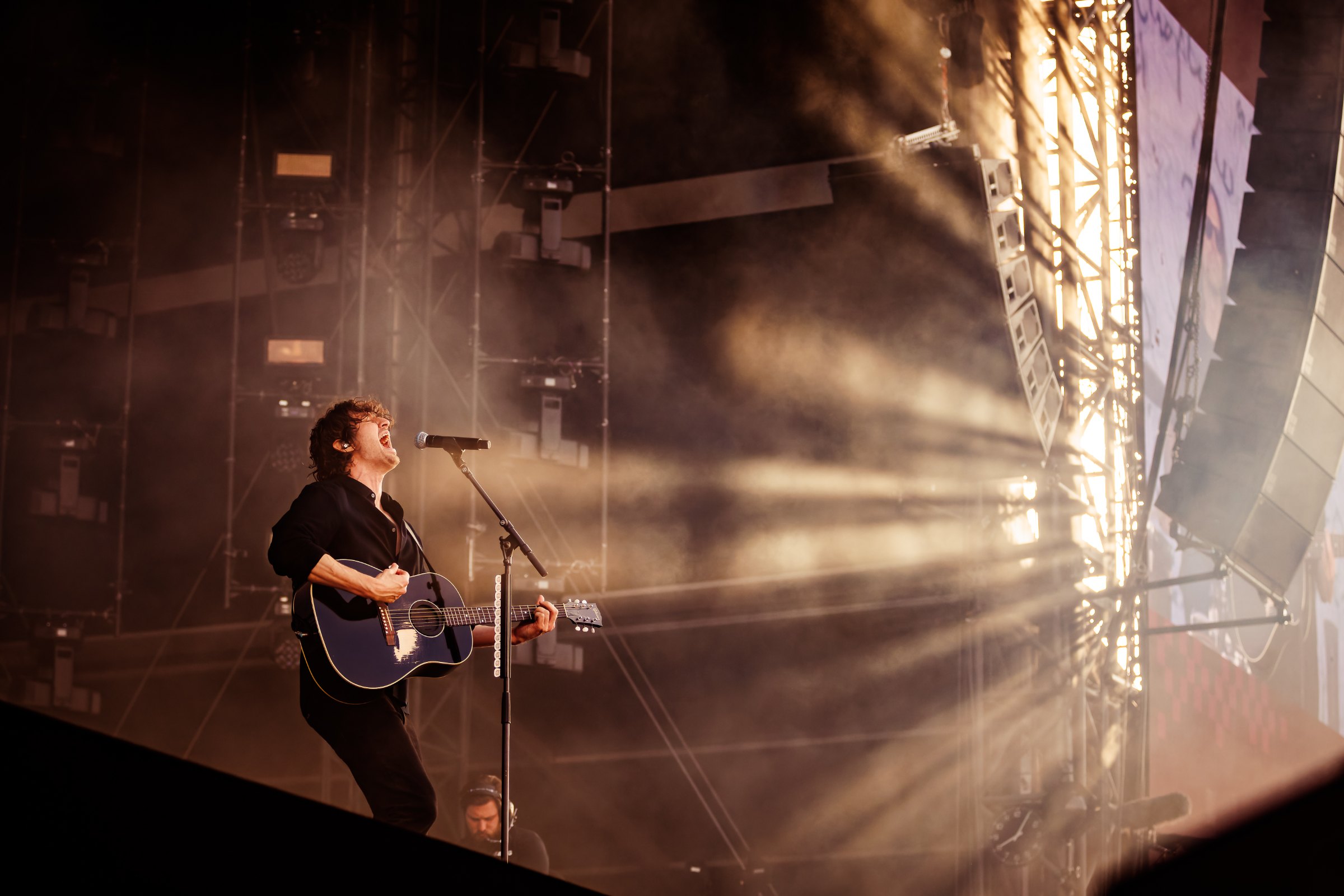 Pinkpop Festival 2025 2025: Dean Lewis sunset moment from the event in Landgraaf