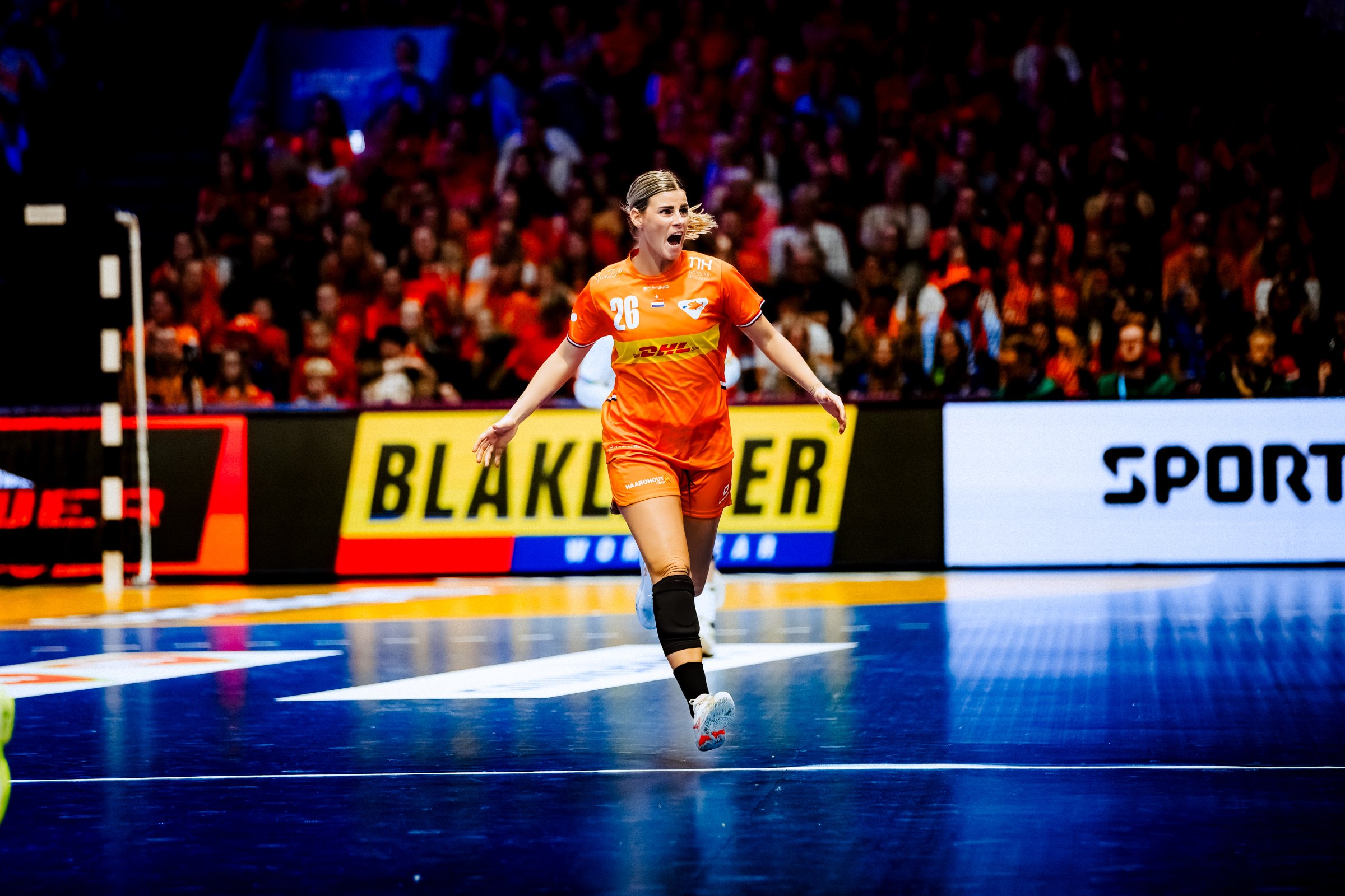 WK Handbal '25 2025: detail of the stage and lights in Ahoy